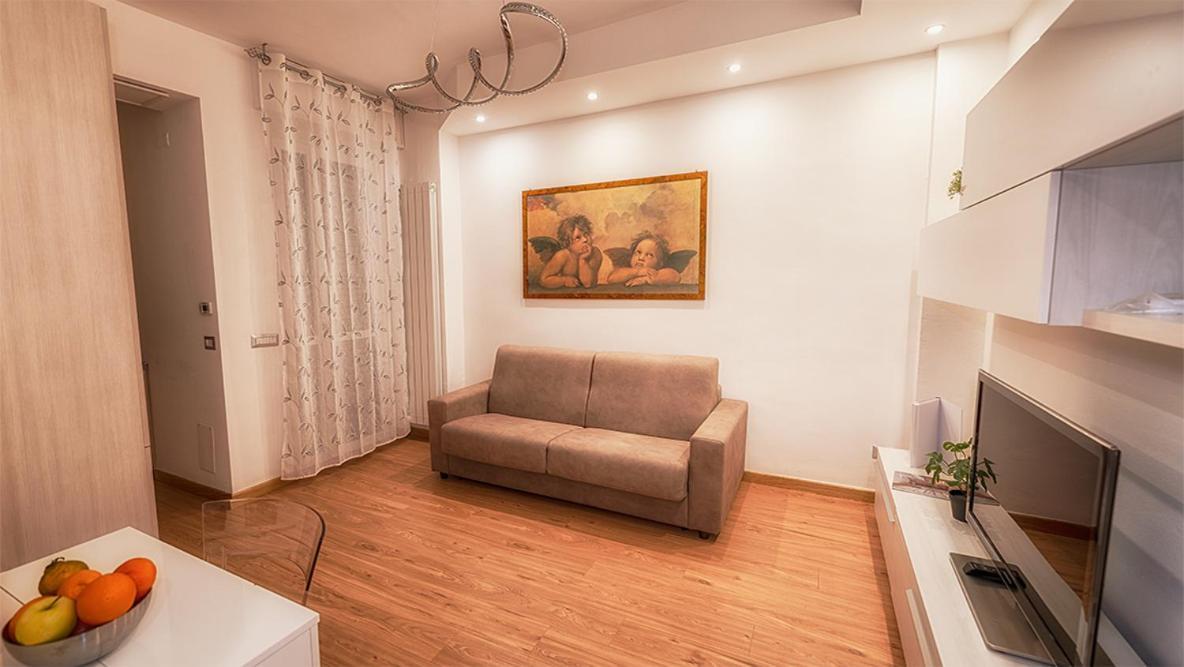 N&Ghomesweethome Raffaelloelegante Appartamento Ideale Casa Vacanze Affari Milan Extérieur photo