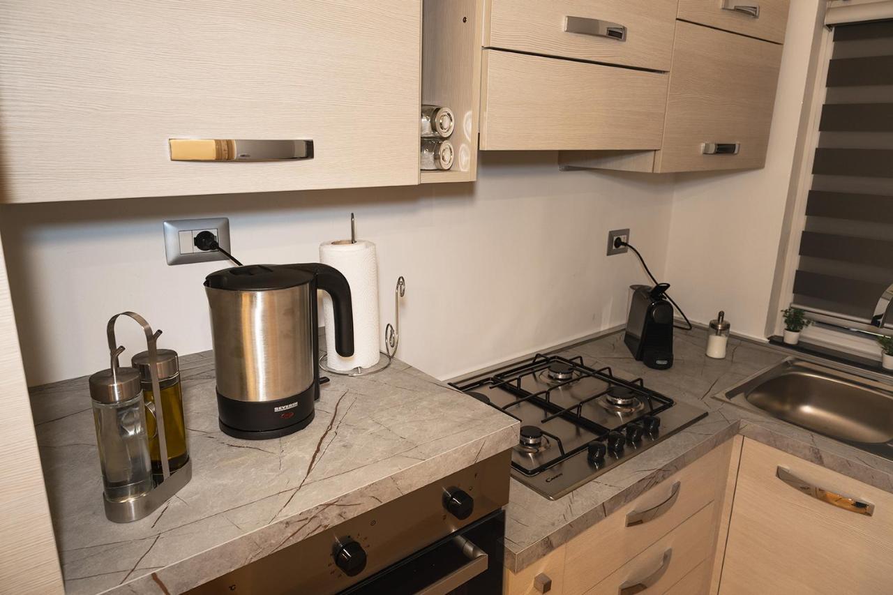 N&Ghomesweethome Raffaelloelegante Appartamento Ideale Casa Vacanze Affari Milan Extérieur photo